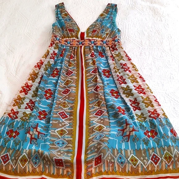 Nicole Miller Womens 100% Silk V-Neck Sleeveless Beaded Embroidered Waist/Size 4 - Picture 5 of 11